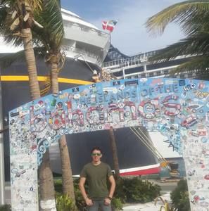 Meet your Posher, Alfonso